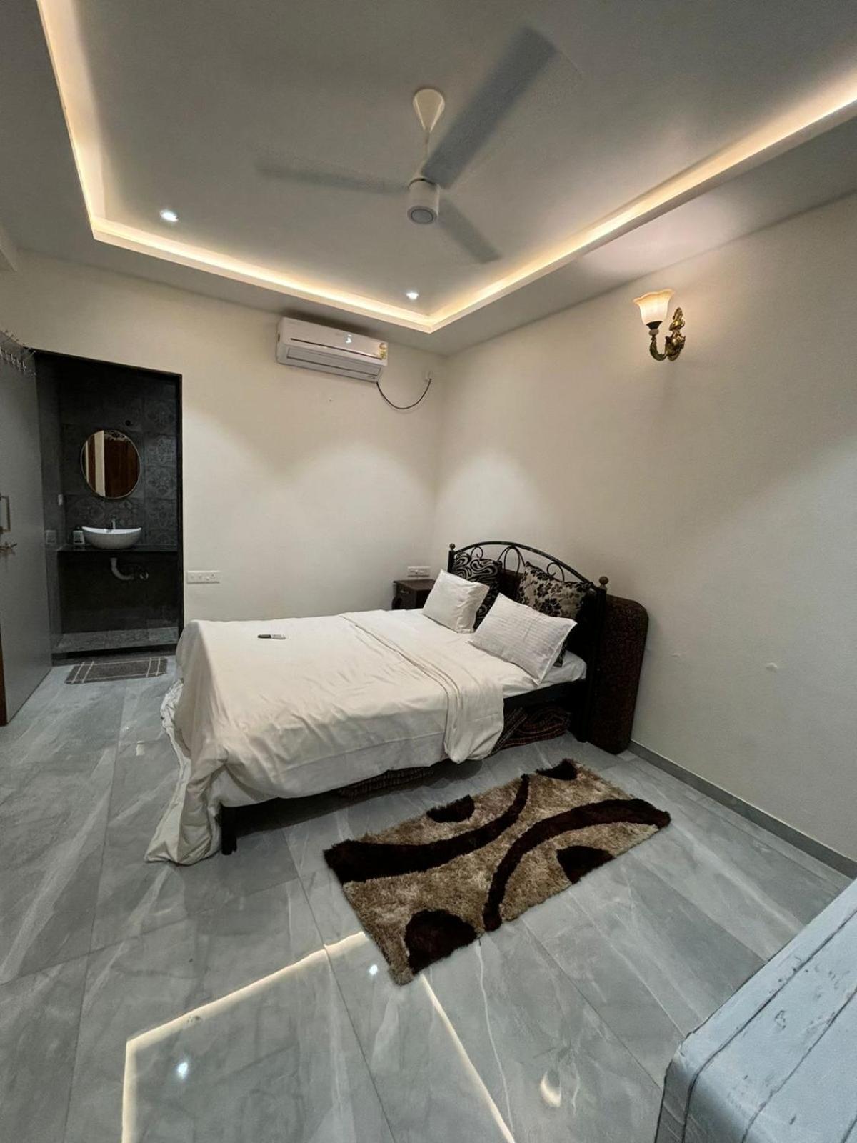 Ll Golden Leaf Ll 3Bhk Ll Ac Ll Villa Lonavala Buitenkant foto