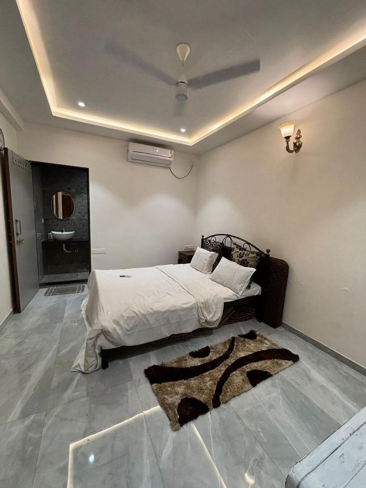 Ll Golden Leaf Ll 3Bhk Ll Ac Ll Villa Lonavala Buitenkant foto